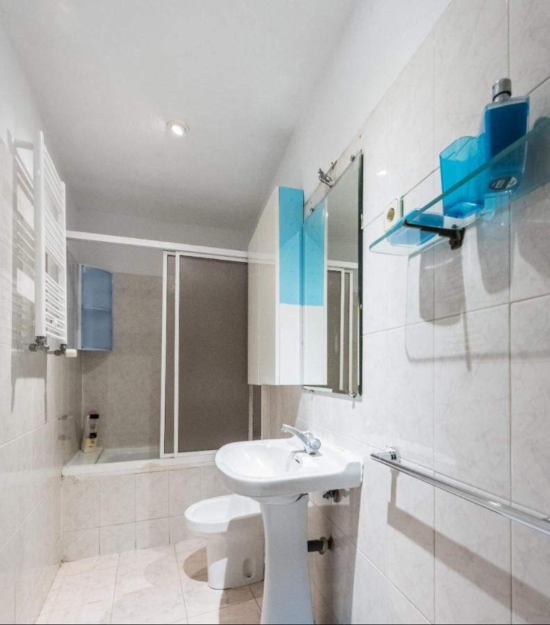 M&F Apartaments Chueca Madrid Exterior photo