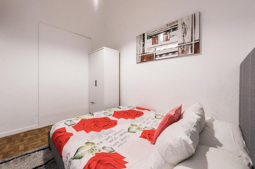 M&F Apartaments Chueca Madrid Exterior photo